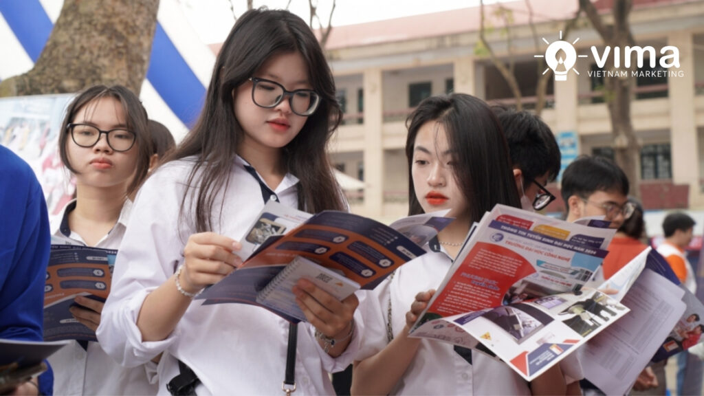 Điểm chuẩn marketing dự kiến 2026 giúp chọn trường phù hợp và tăng cơ hội.