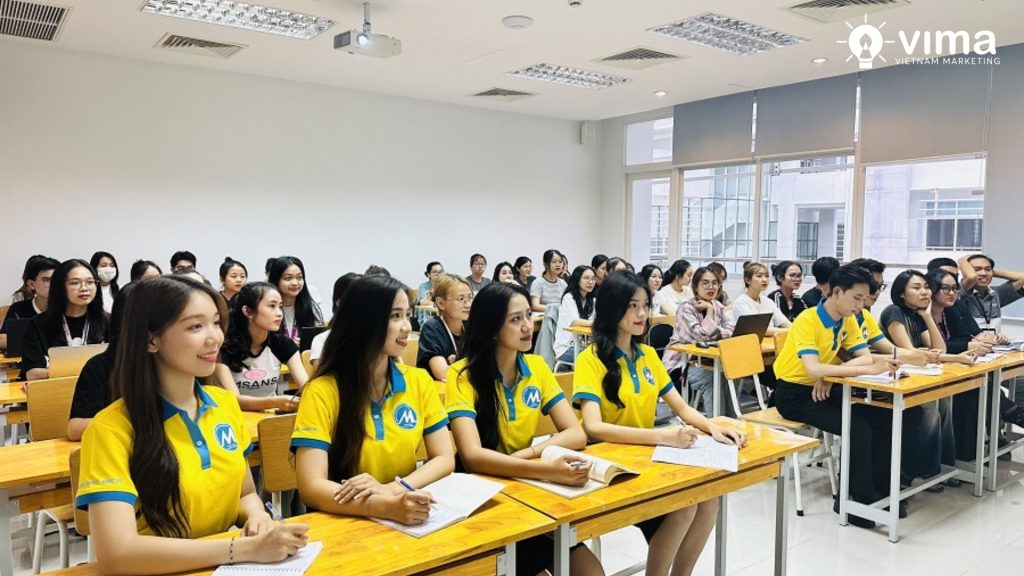 Đại học Tài chính – Marketing đào tạo Marketing thực chiến, thiên sáng tạo và truyền thông